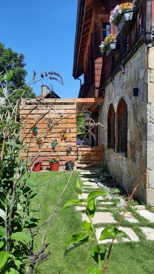 Chalet Serre Cambeou Piscine&Spa Saint-Chaffrey Luaran gambar