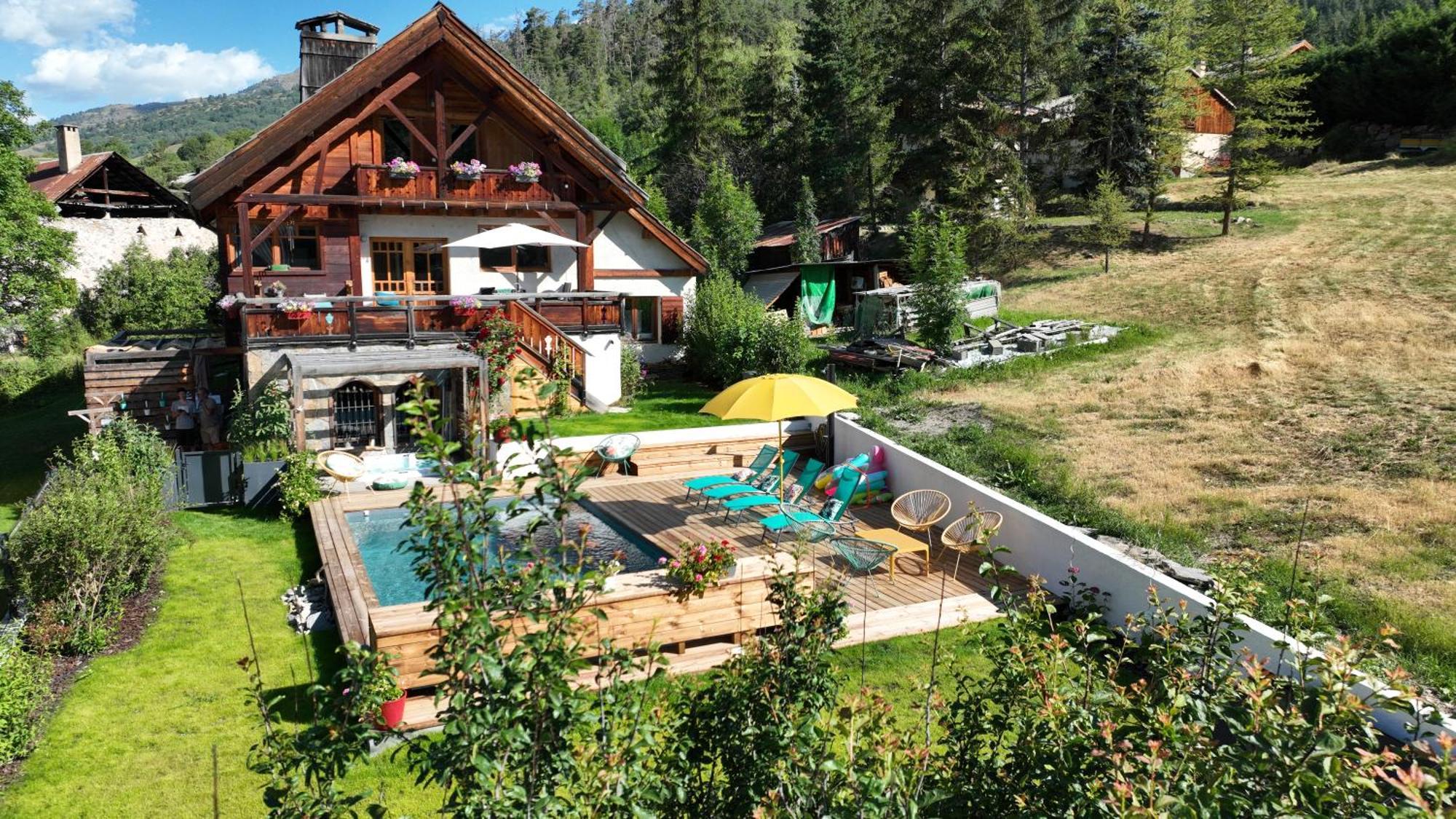 Chalet Serre Cambeou Piscine&Spa Saint-Chaffrey Luaran gambar